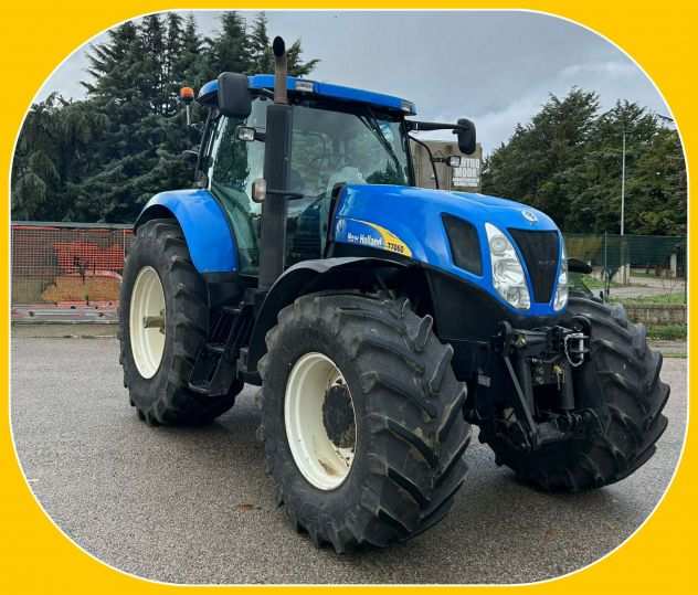 Trattore Agricolo New Holland T7060