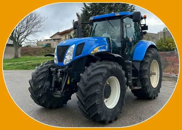 Trattore Agricolo New Holland T7060