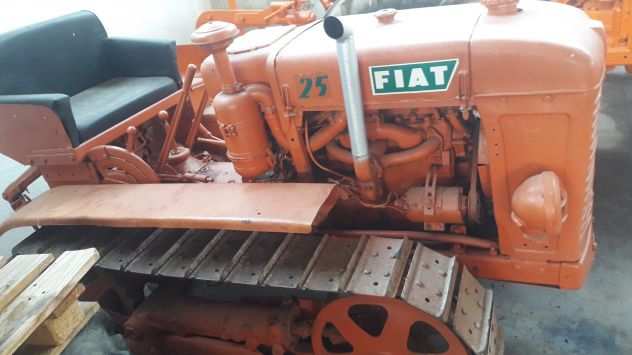 TRATTORE FIAT 25c CINGOLATO