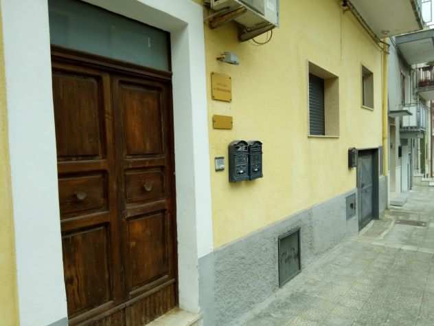 trilocale al piano terra in piccolo condominio a San Giorgio Ionico