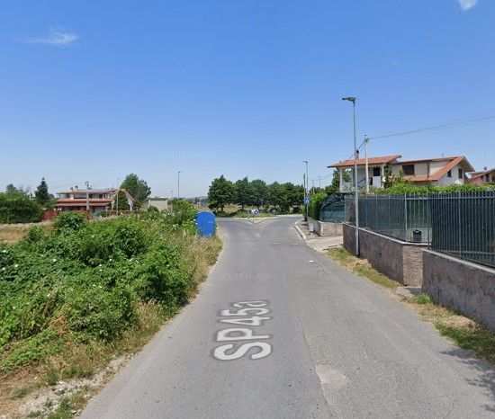 TRILOCALE DI 80MQ ZONA GUIDONIA SPESE INCLUSE