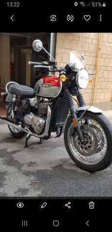 Triumph bonenville T120