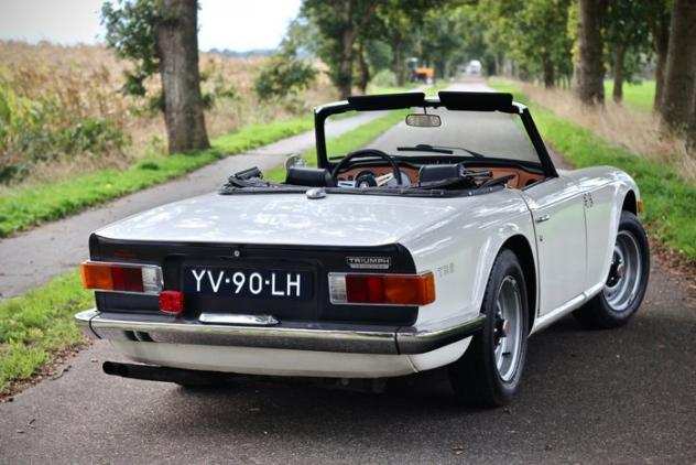 Triumph - TR6 pi - 1975