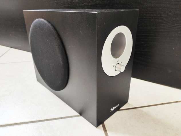 TRUST 2.1 Set di altoparlanti e subwoofer - MILANO