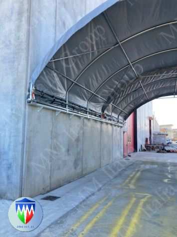 Tunnel Tendone ad arco 10 x 6 x 6,2 mt uso cantieri industriali magazzini edili