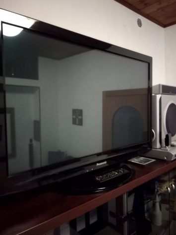 TV LCD hd 42 pollici Panasonic con home theatre Sony
