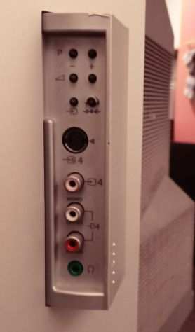 TV  monitor CRT Sony Trinitron 32 - Vintage