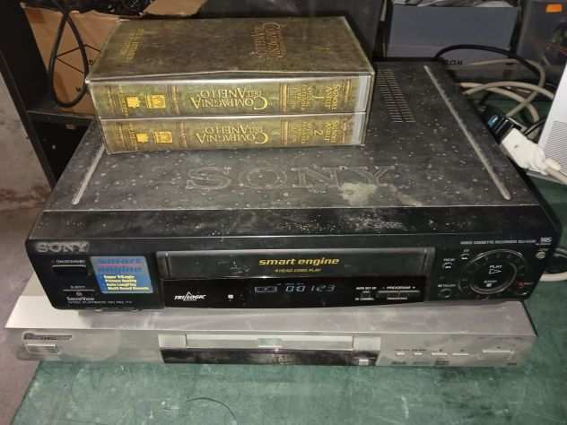 TV Monitor  Video recorder  Lettore DVD  Film