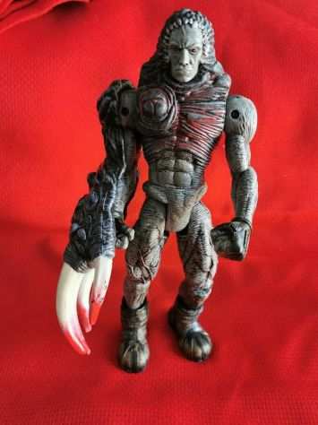 TYRANT ACTION FIGURE ( PERSONAGGIO )