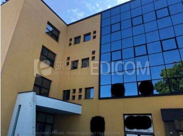 Uffici e studi privati di 975 mq in vendita a Rovigo - Rif. 4397086