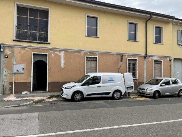 Ufficio in vendita a Cesano Maderno - 220mq