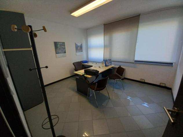 Ufficio in vendita a SAN MICHELE IN ESCHETO - Lucca 110 mq Rif uff escheto 220