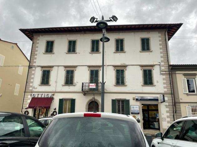 Ufficio in vendita a Santa Croce sullArno 989 mq Rif 1198084