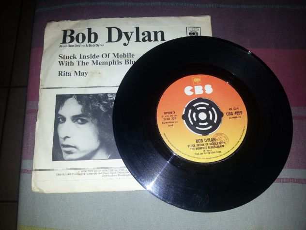 UN VINILE IN OTTIME CONDIZIONI,COMPLETO,45 GIRIBOB DYLANquotSTUCK INSIDE OF MOBILE