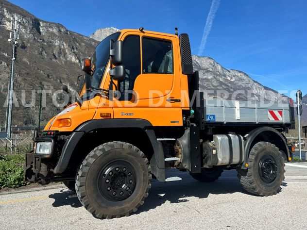 UNIMOG U400  238 Cv.  Patente B