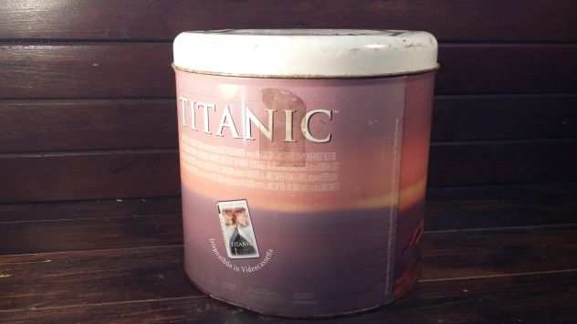 V350 riuso scatola latta Titanic