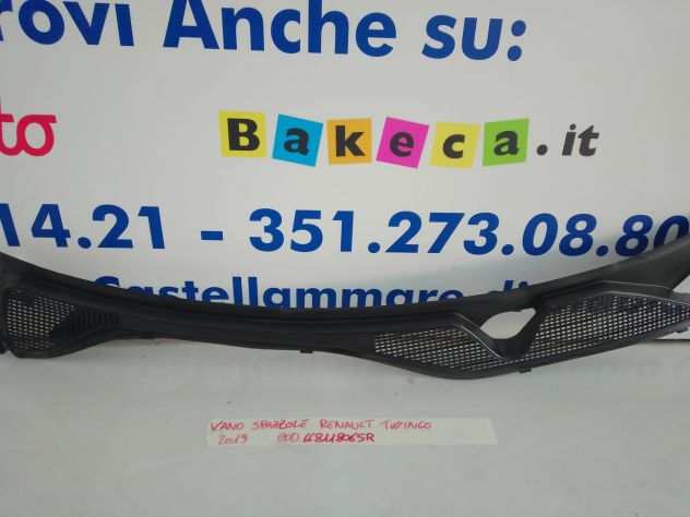 Vano spazzole sgocciolatoio renault twingo 2018 668118065R