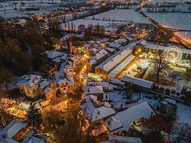 Varzi e mercatini di Natale di Grazzano Visconti - il 16 dicembre 2023 - partenza da MILANO STAZIONE CENTRALE