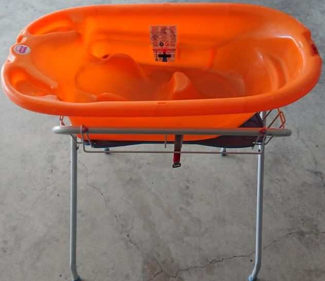 Vaschetta per bagnetto Okbaby Onda arancio con stand
