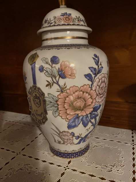 vaso potiche vintage in prestigiosa porcellana di Limoges