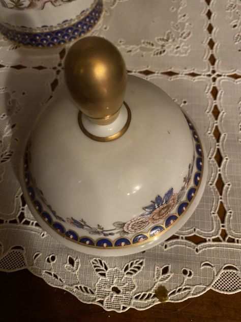 vaso potiche vintage in prestigiosa porcellana di Limoges