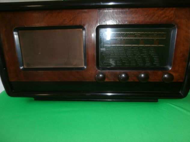 vecchia radio depoca a valvole marca PHONOLA
