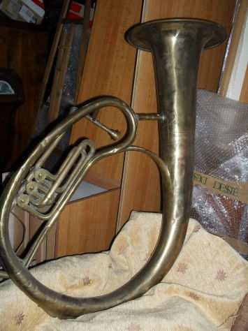 Vecchio trombone o tuba