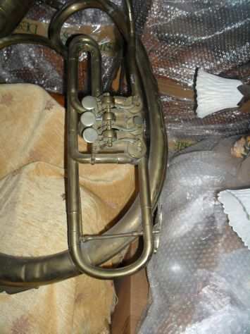 Vecchio trombone o tuba