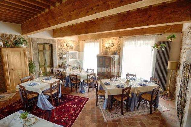 Vendesi bellissimo BampB con ristorante tradizionale in gestione familiare in una splendida posizione nella bellissima Toscana