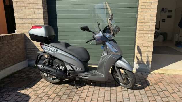 Vendesi scooter 125cc People Kymco