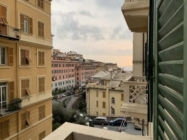 Vendita a Genova in VIA PARIDE SALVAGO 6