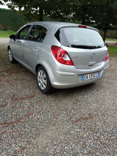 Vendita opel corsa gpl