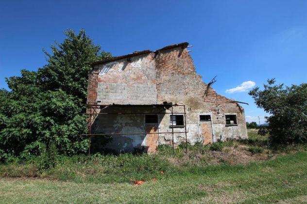 Vendita Rustico casale da 244 mq in VIA GARIBALDI