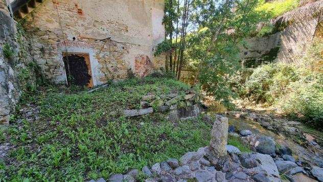 Vendita Villa a schiera da 100 mq in Via Molino Gera con giardino