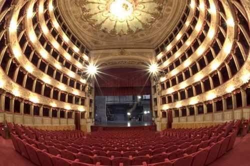 Vendo 2 biglietti per quotLa locandieraquot - Teatro Argentina di Roma