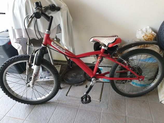 VENDO BICI MTB DECLATHON DA BIMBO CON RUOTINE AL MIGLIOR OFFERENTE DA euro 60