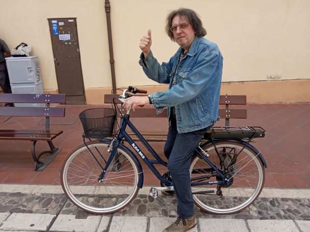 vendo bicicletta elettrica - luglio 2019 - prezzo affare 