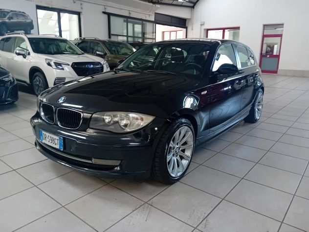 VENDO BMW 118 DIESEL CON CAMBIO AUTOMATICO REVISIONATO