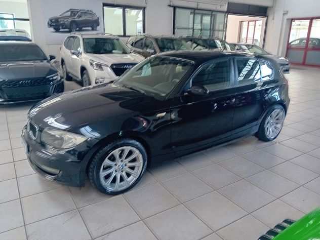 VENDO BMW 118 DIESEL CON CAMBIO AUTOMATICO REVISIONATO