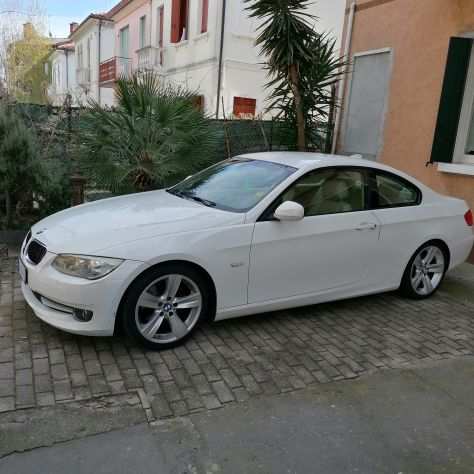 VENDO BMW 320D COUPE