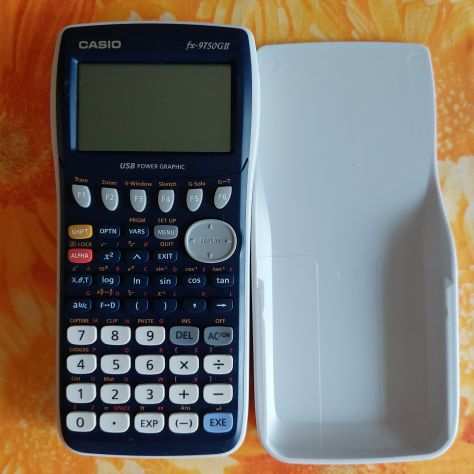 Vendo calcolatrice grafica Casio FX9750GII