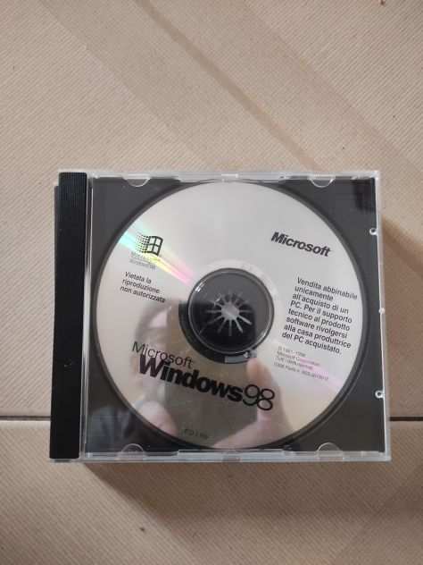 Vendo CD licenze Windows