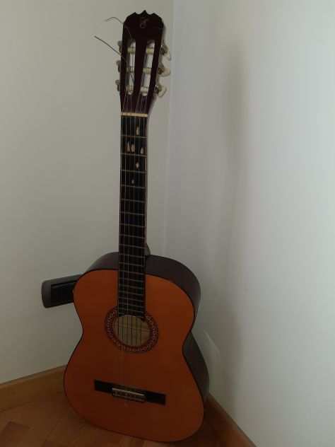 Vendo chitarra classica