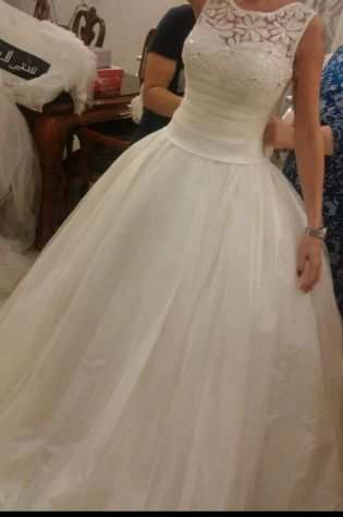 Vendo elegante abito da sposa