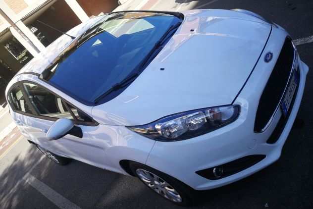 Vendo Ford Fiesta 1.4 Gpl come nuova.