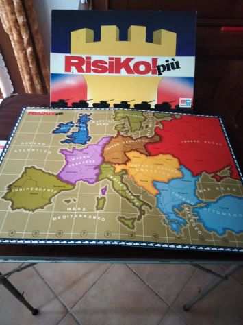 Vendo gioco da tavolo Risiko piugrave 1987