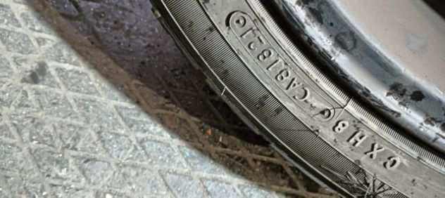 VENDO GOMME INVERNALI TOYO OB 94491H dimensioni 22545 R17