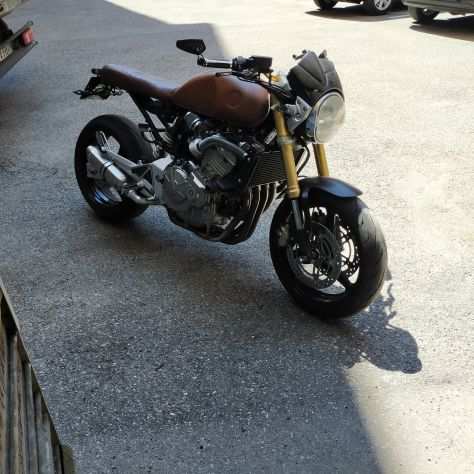 Vendo honda hornet 600 cafegrave racer