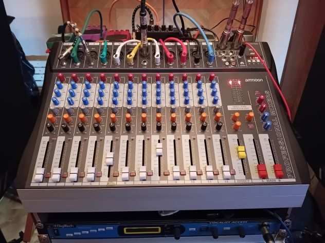 Vendo impianto audio con Mixer 12 canali Pan