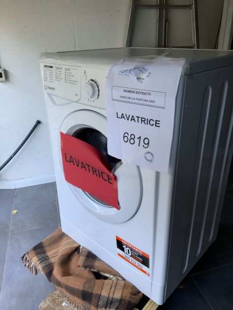 Vendo lavatrice nuova vinta alla lotteria